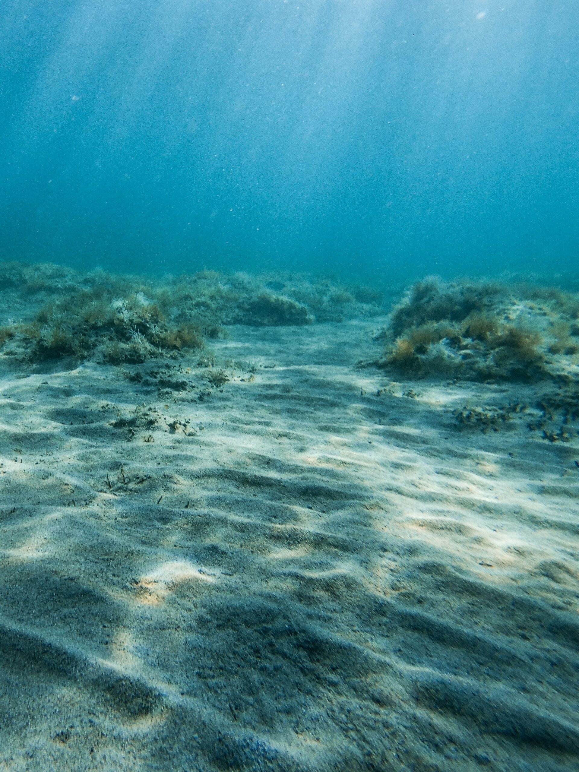 <p>Nothing too deep at 6,000m</p>
